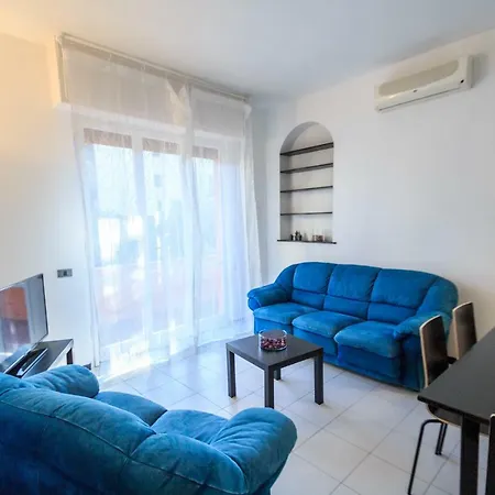 A 150 Metri Dal Mare *